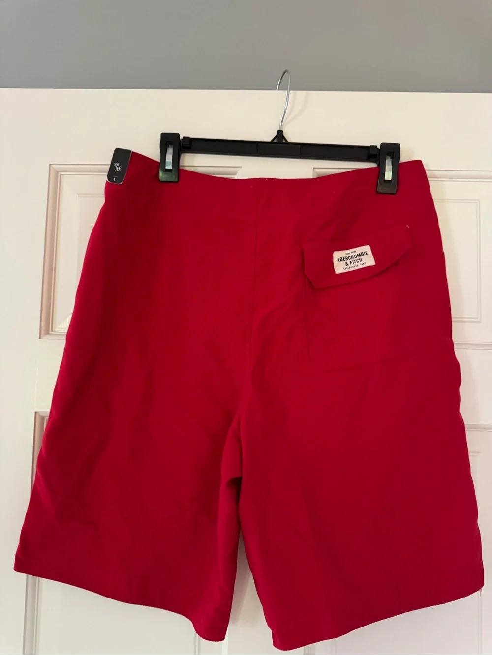 Abercrombie & Fitch men red